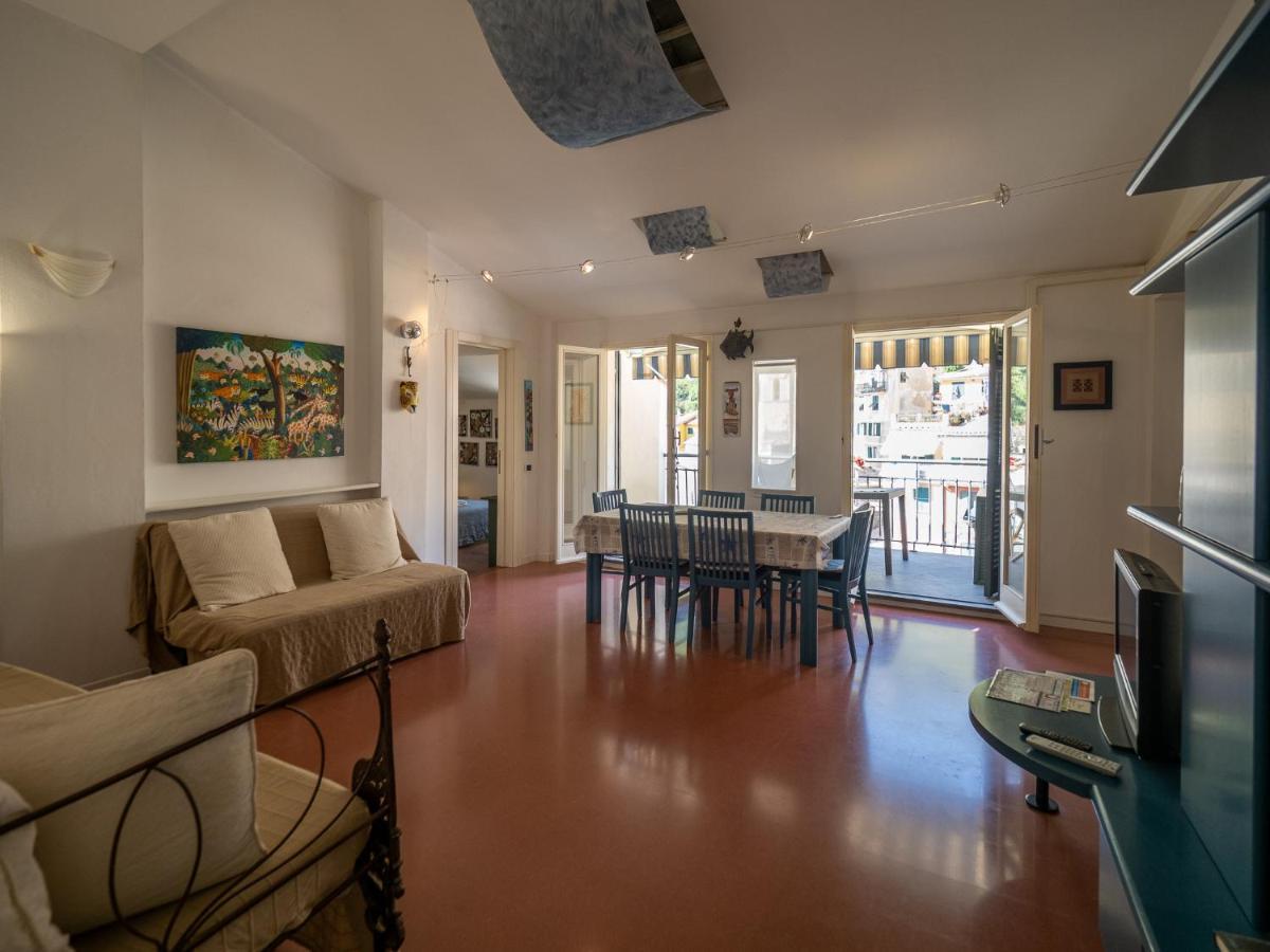 Lassu Apartment With View Vernazza Buitenkant foto